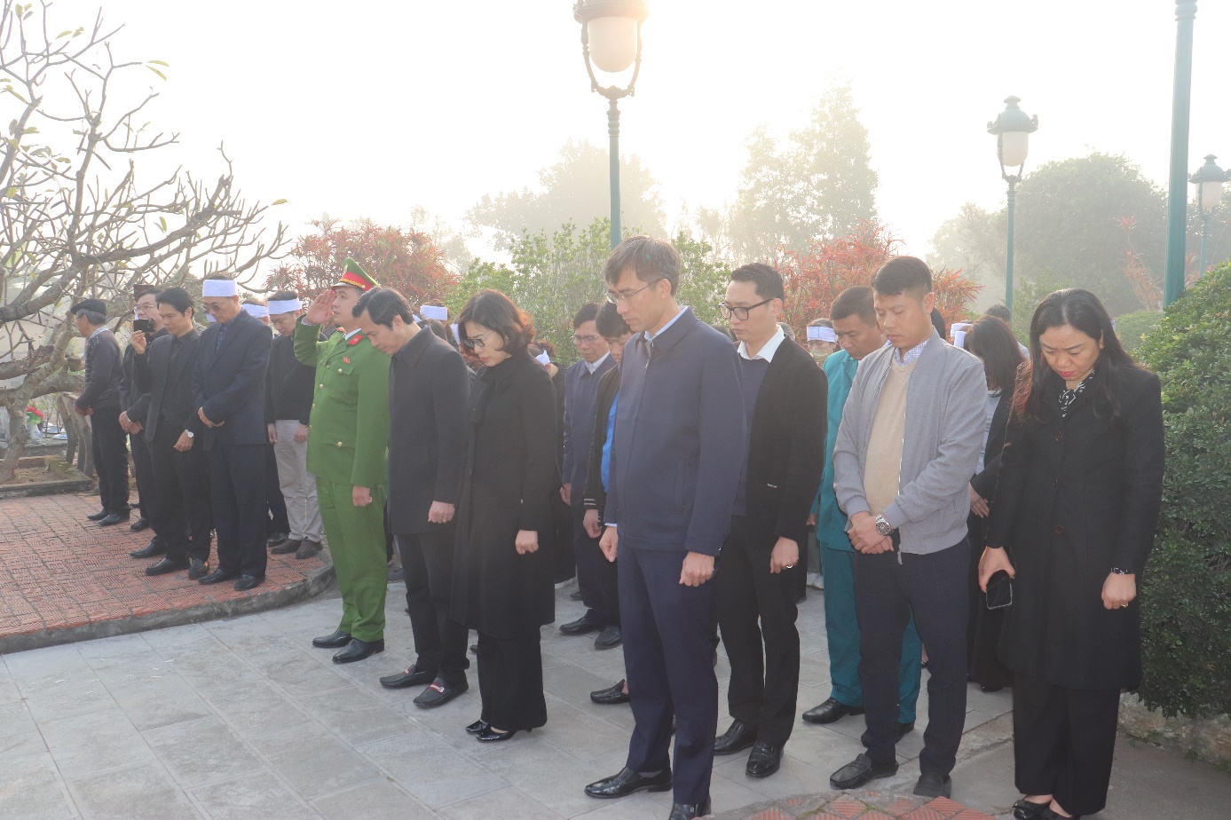 A group of people standing in a line  AI-generated content may be incorrect.