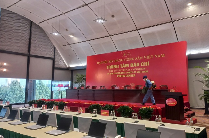 CDC Hà Nội xử lý môi trường phòng chống dịch bệnh phục vụ Đại hội đại biểu toàn quốc lần thứ XIV của Đảng- Ảnh 1.