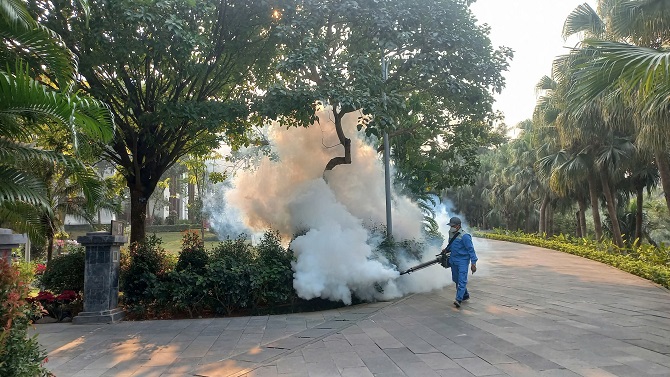 CDC Hà Nội xử lý môi trường phòng chống dịch bệnh phục vụ Đại hội đại biểu toàn quốc lần thứ XIV của Đảng- Ảnh 2.