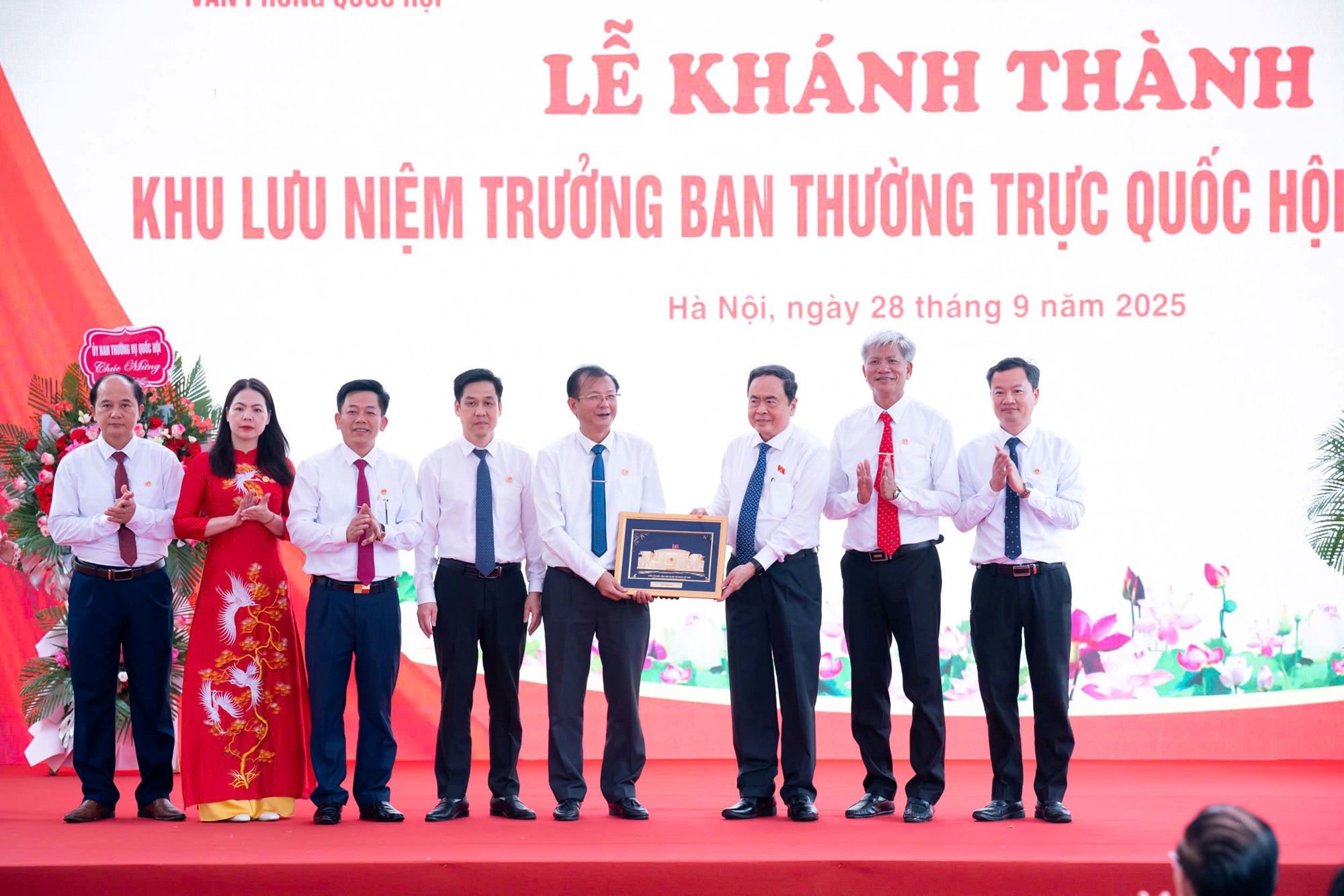 Bí thư Đảng uỷ xã Ứng Thiên Nguyễn Chí Viễn: Xã phải thực sự trở thành “cấp hành động”- Ảnh 3.