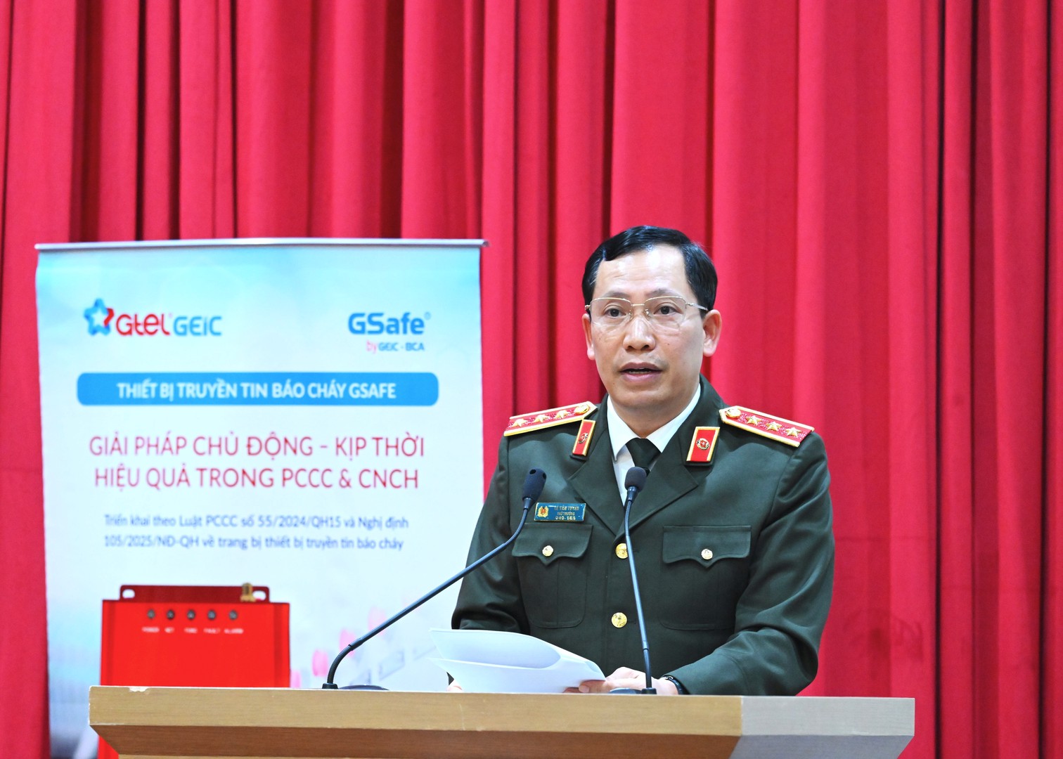 Ra mắt Trung tâm thông tin chỉ huy kết nối hệ thống truyền tin, báo sự cố phòng cháy, chữa cháy, ứng dụng 