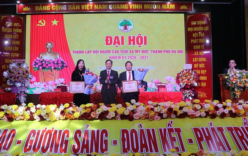 ĐẠI HỘI THÀNH LẬP HỘI NGƯỜI CAO TUỔI XÃ MỸ ĐỨC: ĐOÀN KẾT, SÁNG TẠO, VỮNG BƯỚC VÀO KỶ NGUYÊN MỚI- Ảnh 11.