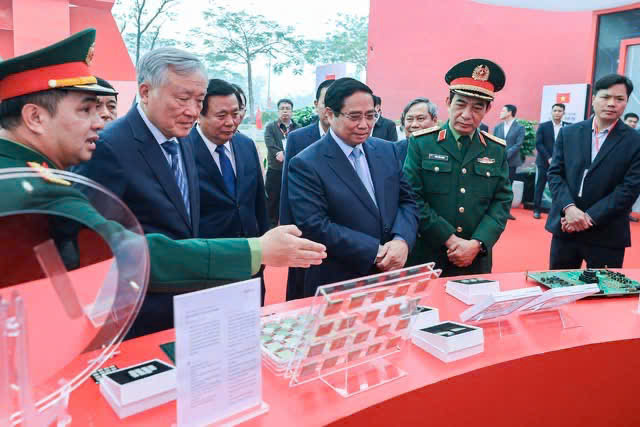 KHỞI CÔNG NHÀ MÁY CHẾ TẠO CHIP BÁN DẪN ĐẦU TIÊN TẠI VIỆT NAM- Ảnh 3.