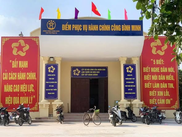THÔNG BÁO
Về thời gian làm việc của Chi nhánh số 10, Trung tâm Phục vụ hành chính công thành phố Hà Nội và các Điểm hỗ trợ Dịch vụ công số thuộc Chi nhánh- Ảnh 1.