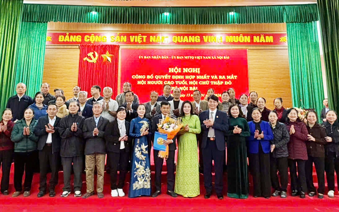 Công bố quyết định hợp nhất và ra mắt Hội Người cao tuổi, Hội Chữ thập đỏ xã Nội Bài