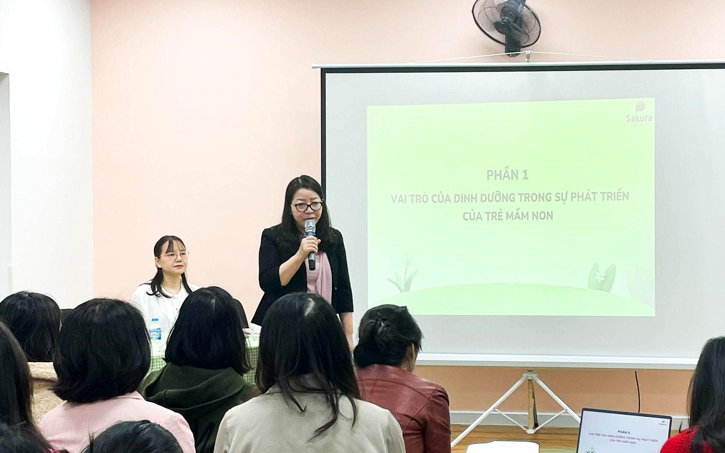 Dinh dưỡng học đường: Chìa khóa vàng cho sự phát triển toàn diện của trẻ mầm non