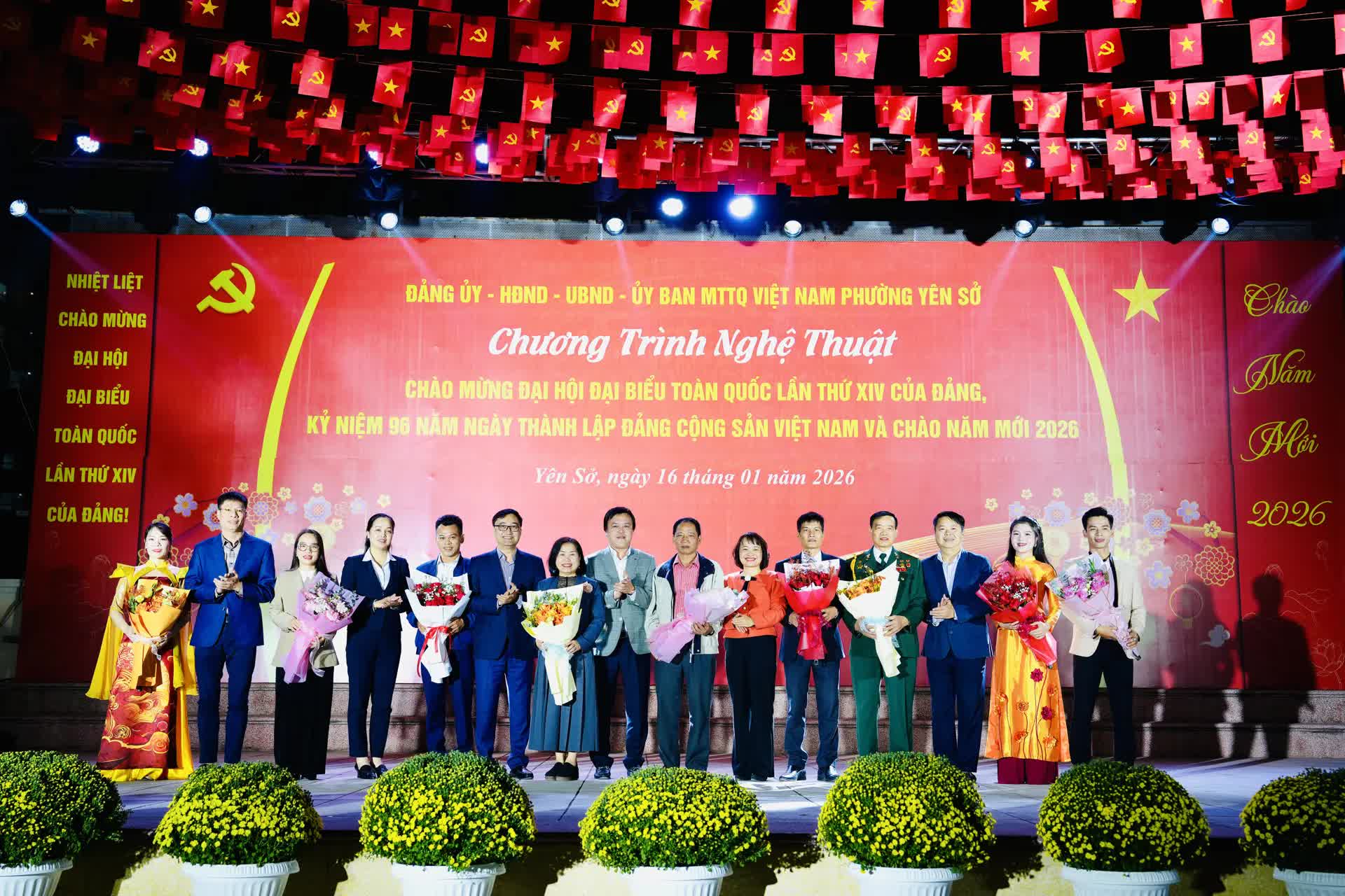 Phường Yên Sở: lan tỏa khí thế thi đua qua chương trình nghệ thuật chào mừng Đại hội XIV của Đảng- Ảnh 1.