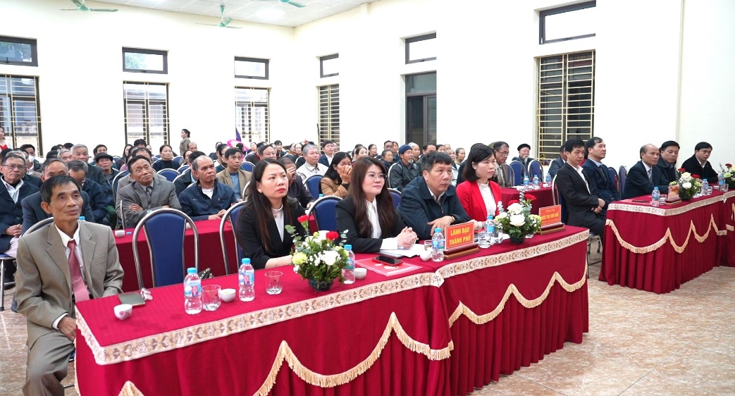 Thôn Vân Trai tổ chức Hội nghị đại biểu Nhân dân năm 2026 – Hội nghị điểm của xã Quảng Oai- Ảnh 1.