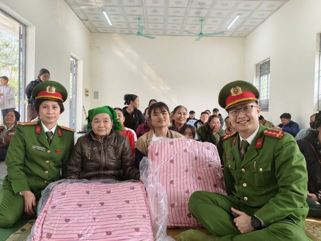 CÔNG AN PHƯỜNG PHƯƠNG LIỆT: CHUỖI HOẠT ĐỘNG THI ĐUA LẬP THÀNH TÍCH CHÀO MỪNG ĐẠI HỘI ĐẢNG TOÀN QUỐC LẦN THỨ XIV VÀ CHÀO MỪNG XUÂN BÍNH NGỌ 2026- Ảnh 2.