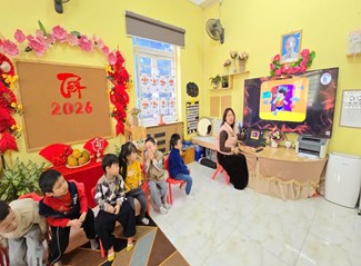 HOẠT ĐỘNG VỀ PHÒNG CHÁY CHỮA CHÁY VÀ CNCH THEO KẾ HOẠCH CỦA UBND PHƯỜNG CẦU GIẤY TẠI TRƯỜNG MN DỊCH VỌNG- Ảnh 2.