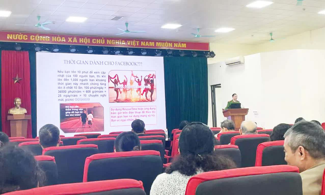 Phường Xuân Đỉnh chủ động triển khai Nghị quyết Đại hội MTTQ, tuyên truyền an ninh mạng- Ảnh 2.