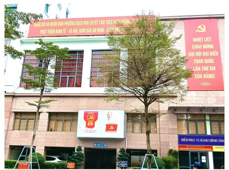 Phường Bạch Mai: Rực rỡ cờ hoa chào mừng Đại hội đại biểu toàn quốc lần thứ XIV của Đảng- Ảnh 3.