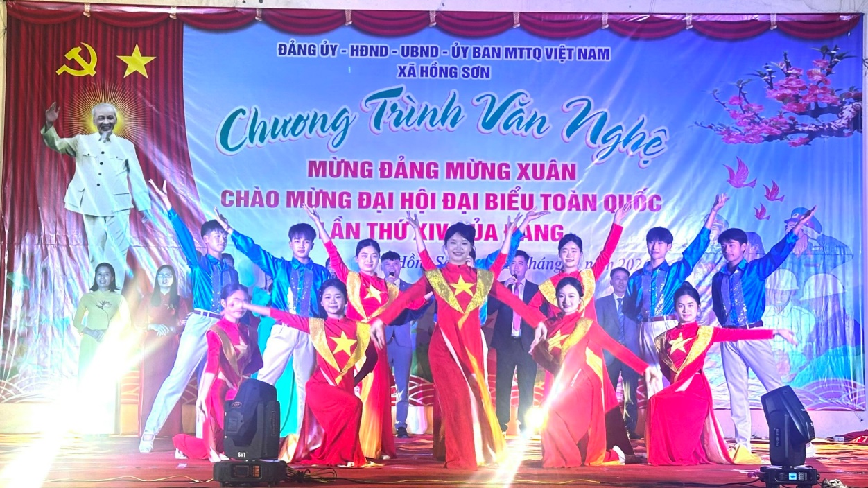 Hồng Sơn đặc sắc chương trình văn nghệ Mừng Đảng - Mừng Xuân, chào mừng Đại hội đại biểu toàn quốc lần thứ XIV của Đảng- Ảnh 2.