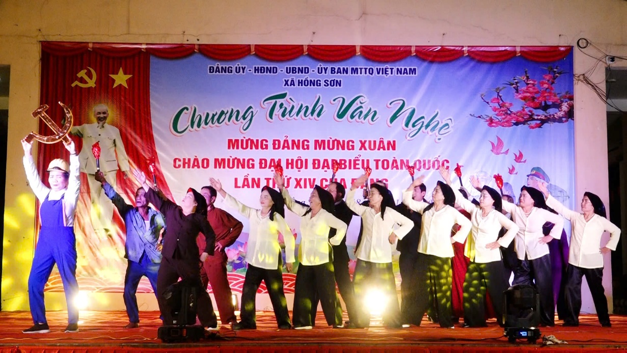 Hồng Sơn đặc sắc chương trình văn nghệ Mừng Đảng - Mừng Xuân, chào mừng Đại hội đại biểu toàn quốc lần thứ XIV của Đảng- Ảnh 6.