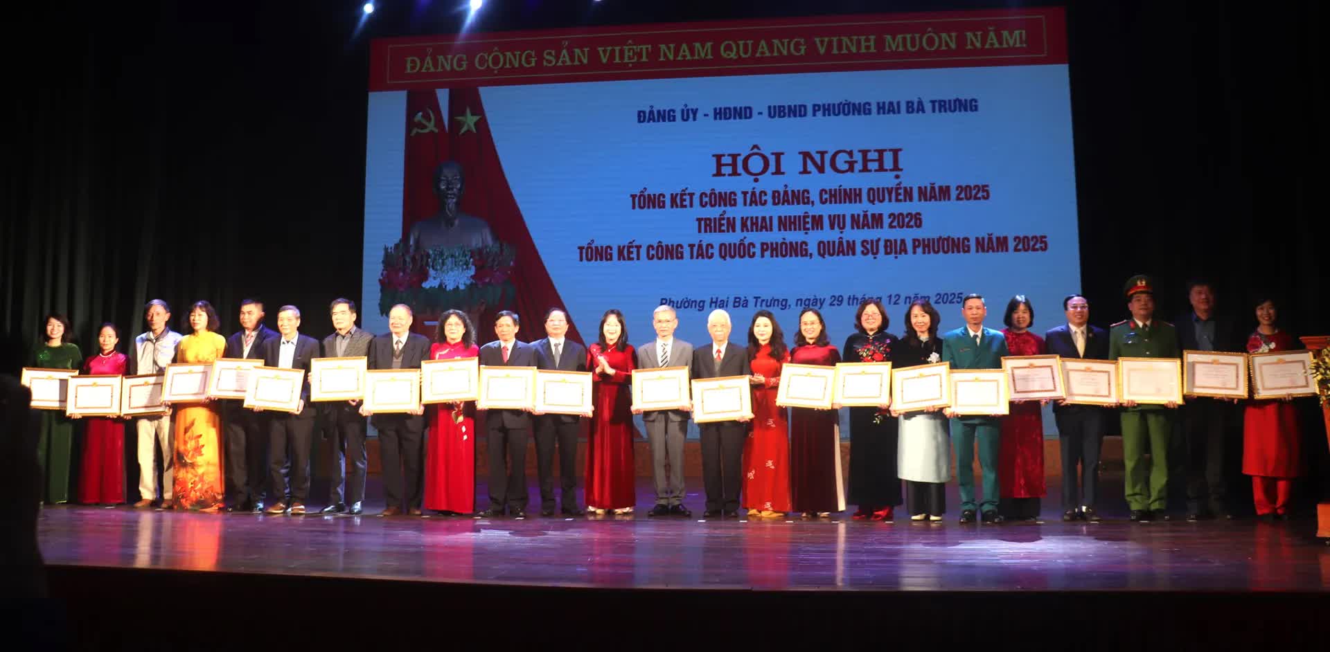 Phường Hai Bà Trưng: khẳng định kết quả bước đầu của mô hình chính quyền địa phương 2 cấp, nâng cao chất lượng phục vụ Nhân dân- Ảnh 6.