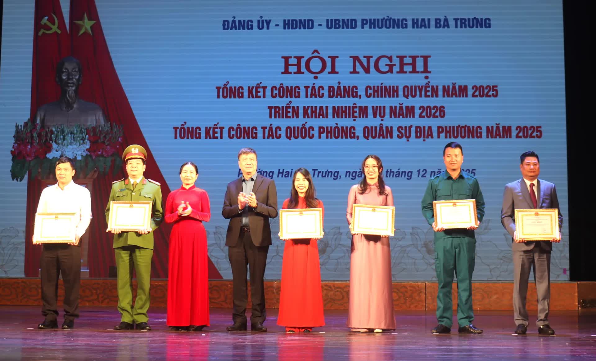 Phường Hai Bà Trưng: khẳng định kết quả bước đầu của mô hình chính quyền địa phương 2 cấp, nâng cao chất lượng phục vụ Nhân dân- Ảnh 14.