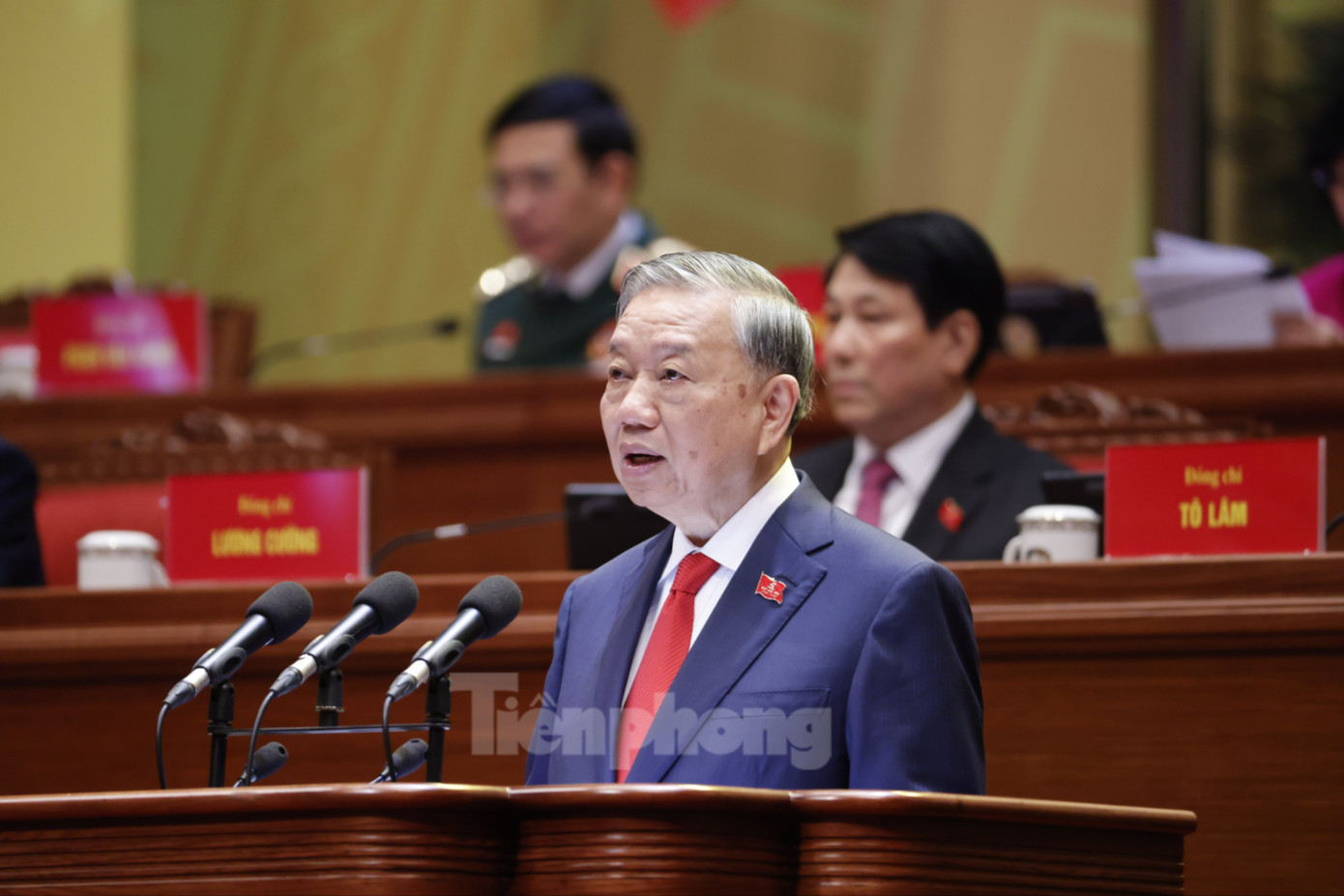 Tổng Bí thư Tô Lâm: Đại hội XIV có trọng trách lịch sử xác lập những quyết sách mang tính 'bệ phóng'- Ảnh 1.