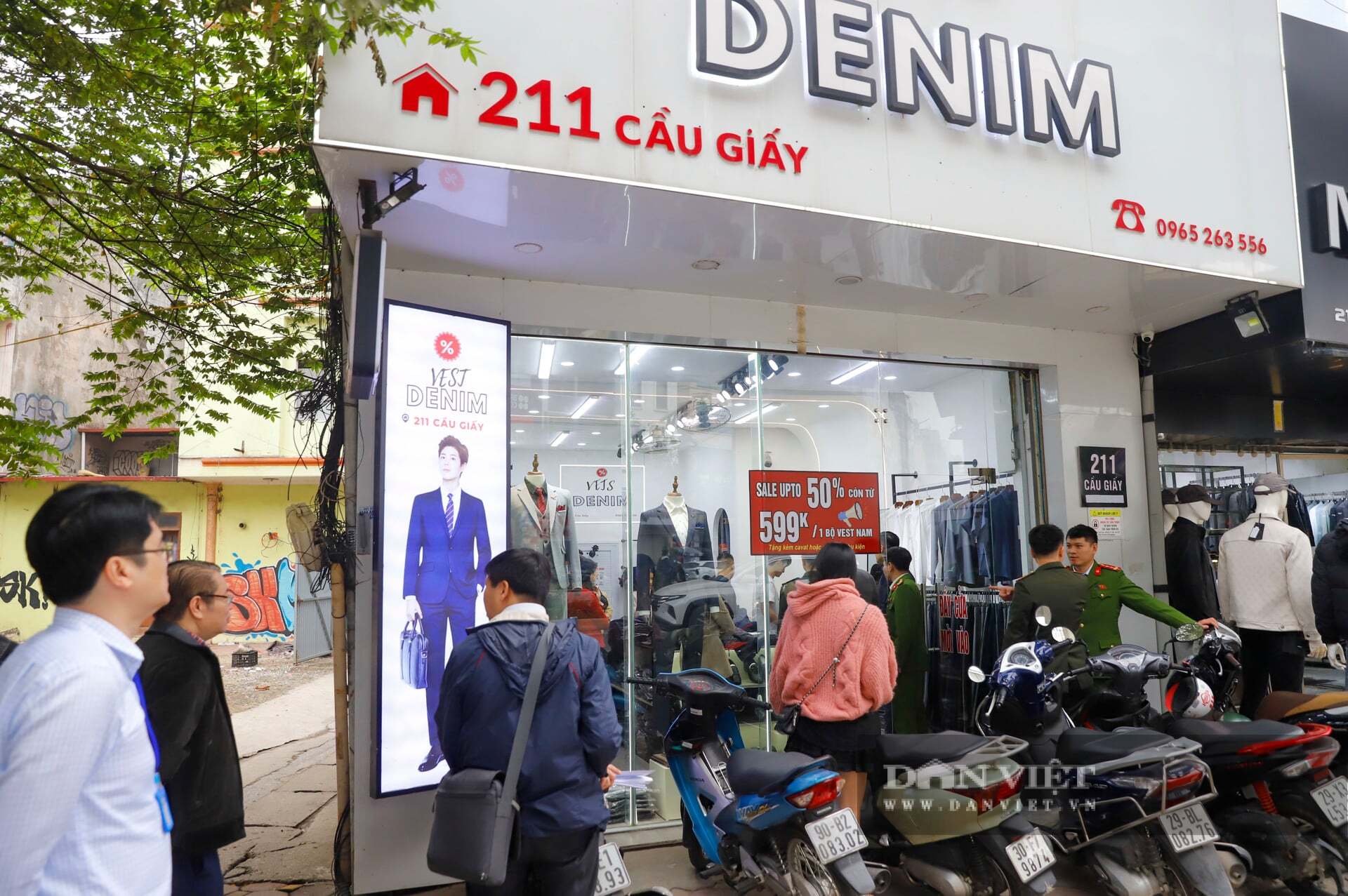 Thu hồi đất làm Vành đai 2,5: Lãnh đạo phường "đi từng ngõ, gõ từng nhà", nhiều hộ dân bắt đầu di dời đồ đạc- Ảnh 5.