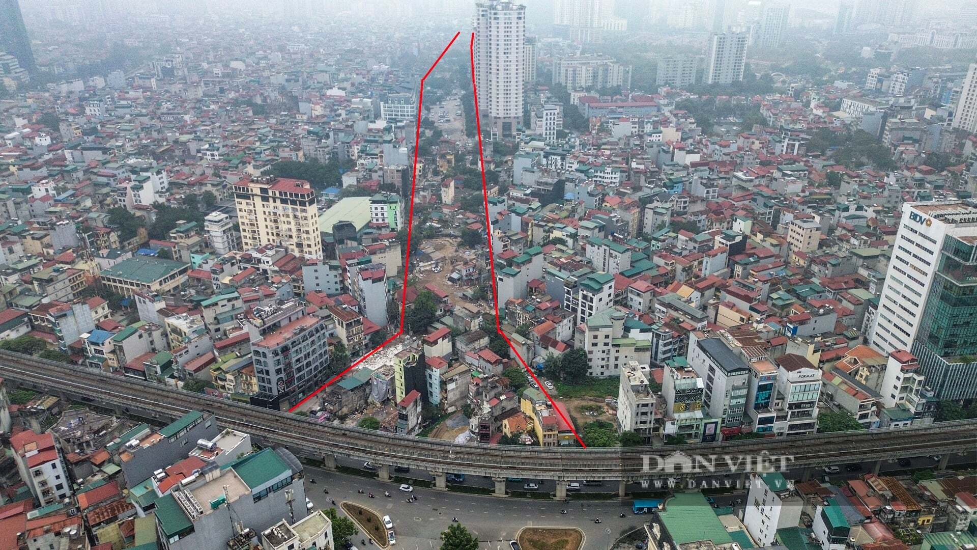 Thu hồi đất làm Vành đai 2,5: Lãnh đạo phường "đi từng ngõ, gõ từng nhà", nhiều hộ dân bắt đầu di dời đồ đạc- Ảnh 1.