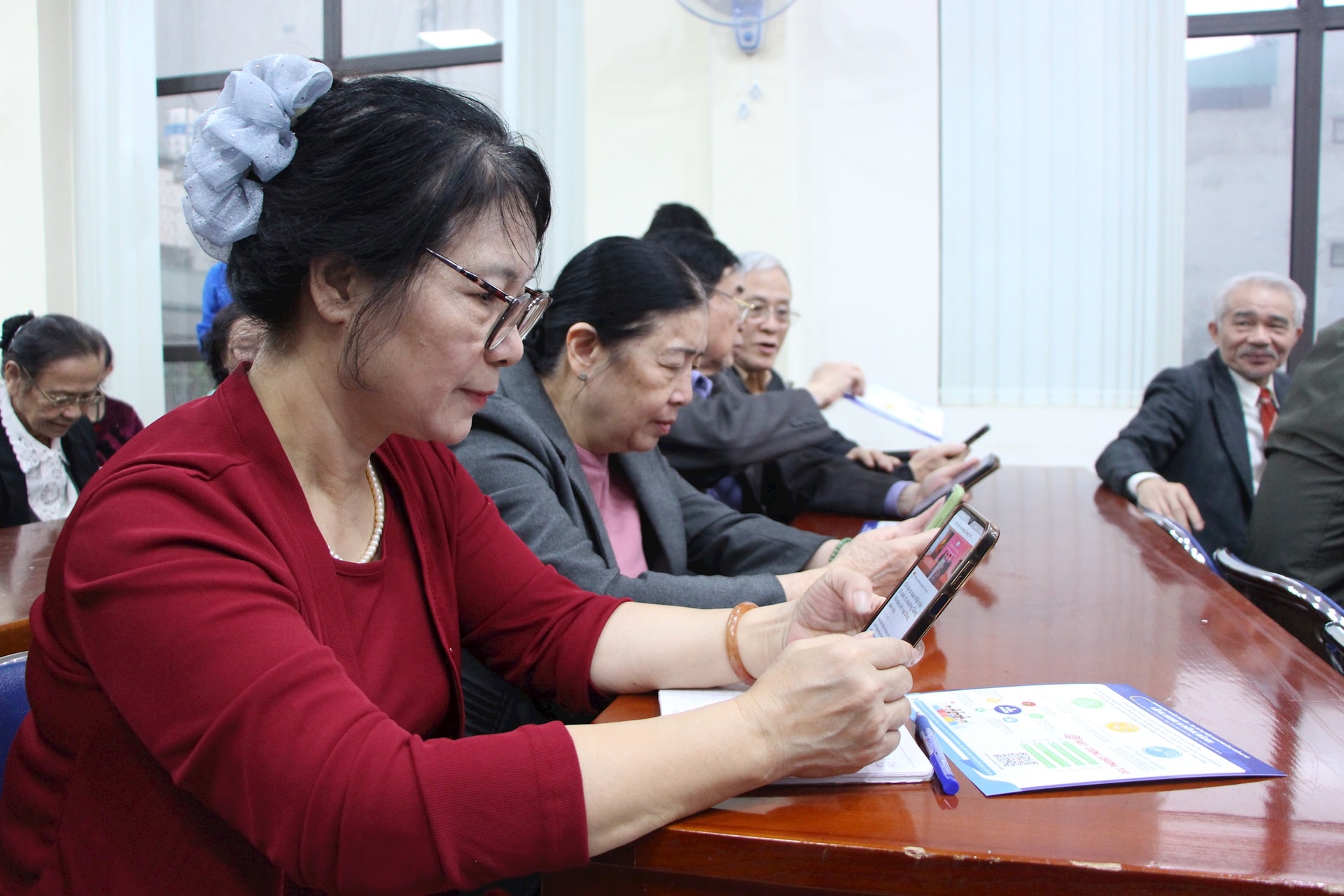 “Lắng nghe và đồng hành” với nhân dân bằng công nghệ số tại Giảng Võ- Ảnh 3.