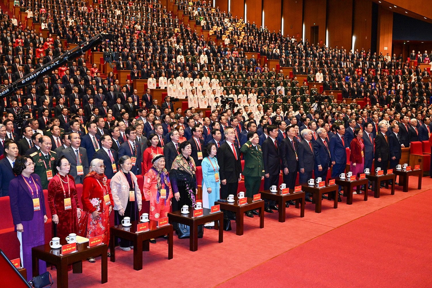 Toàn cảnh phiên khai mạc trọng thể Đại hội XIV của Đảng- Ảnh 1.