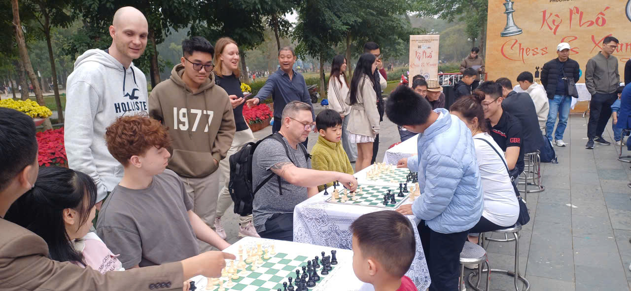 Phường Hai Bà Trưng: Đưa hoạt động cờ tướng – cờ vua ra tuyến phố đi bộ, tạo dấu ấn văn hoá – thể thao cộng đồng- Ảnh 4.