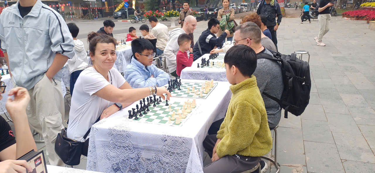 Phường Hai Bà Trưng: Đưa hoạt động cờ tướng – cờ vua ra tuyến phố đi bộ, tạo dấu ấn văn hoá – thể thao cộng đồng- Ảnh 6.
