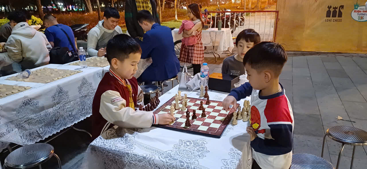 Phường Hai Bà Trưng: Đưa hoạt động cờ tướng – cờ vua ra tuyến phố đi bộ, tạo dấu ấn văn hoá – thể thao cộng đồng- Ảnh 8.