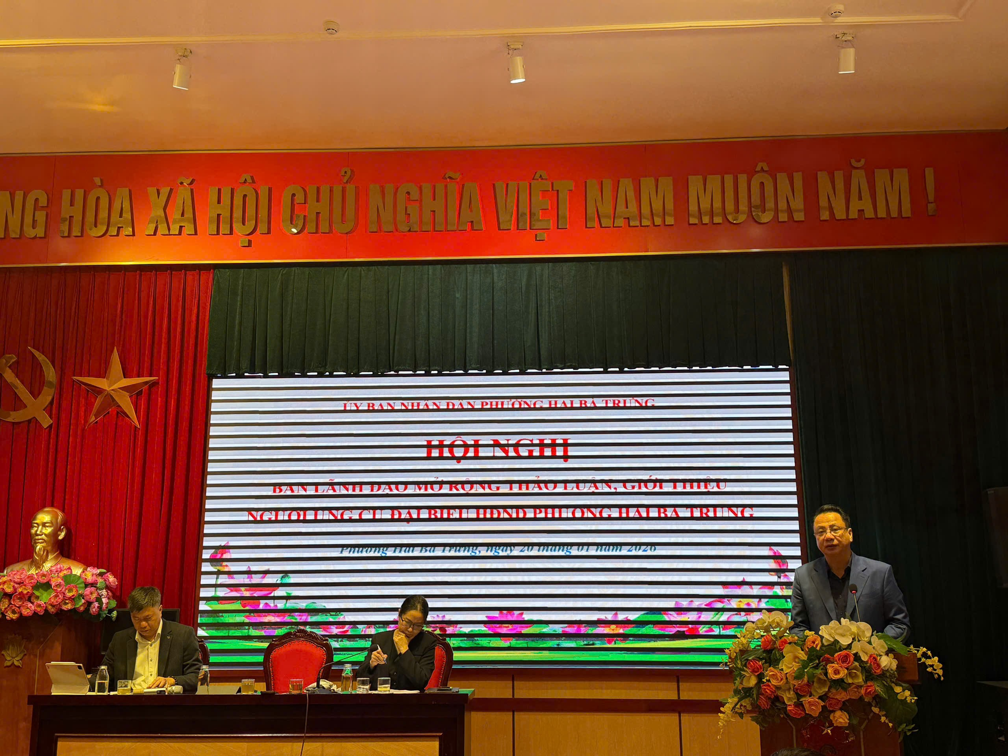 UBND phường Hai Bà Trưng tổ chức Hội nghị Ban lãnh đạo mở rộng giới thiệu người ứng cử đại biểu HĐND phường- Ảnh 2.