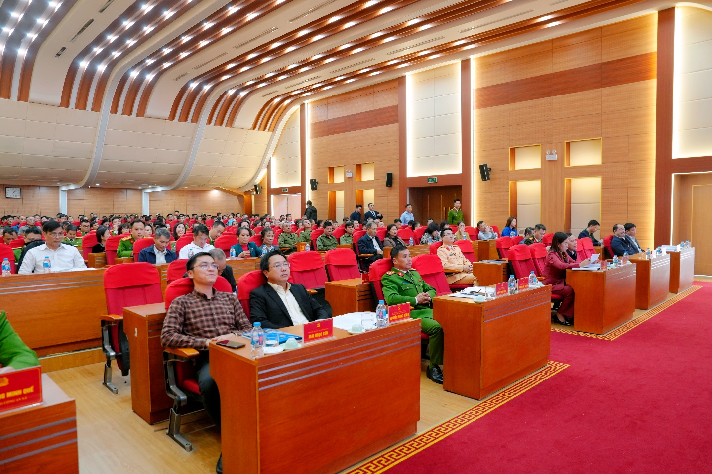 XÃ GIA LÂM TỔNG KẾT CÔNG TÁC 4 BAN CHỈ ĐẠO NĂM 2025 – QUYẾT TÂM GIỮ VỮNG AN NINH TRẬT TỰ TRONG KỶ NGUYÊN MỚI- Ảnh 1.