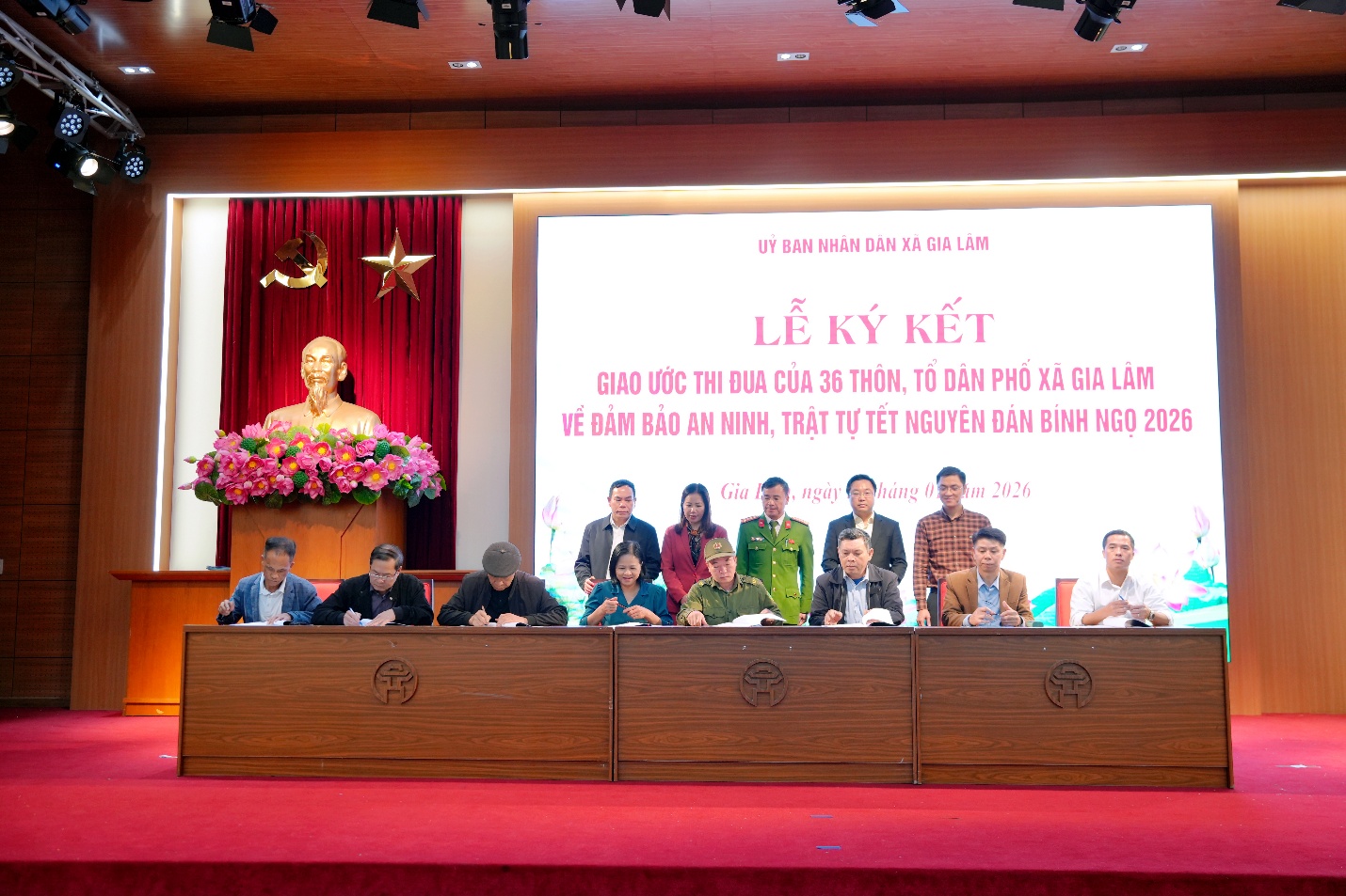 XÃ GIA LÂM TỔNG KẾT CÔNG TÁC 4 BAN CHỈ ĐẠO NĂM 2025 – QUYẾT TÂM GIỮ VỮNG AN NINH TRẬT TỰ TRONG KỶ NGUYÊN MỚI- Ảnh 12.