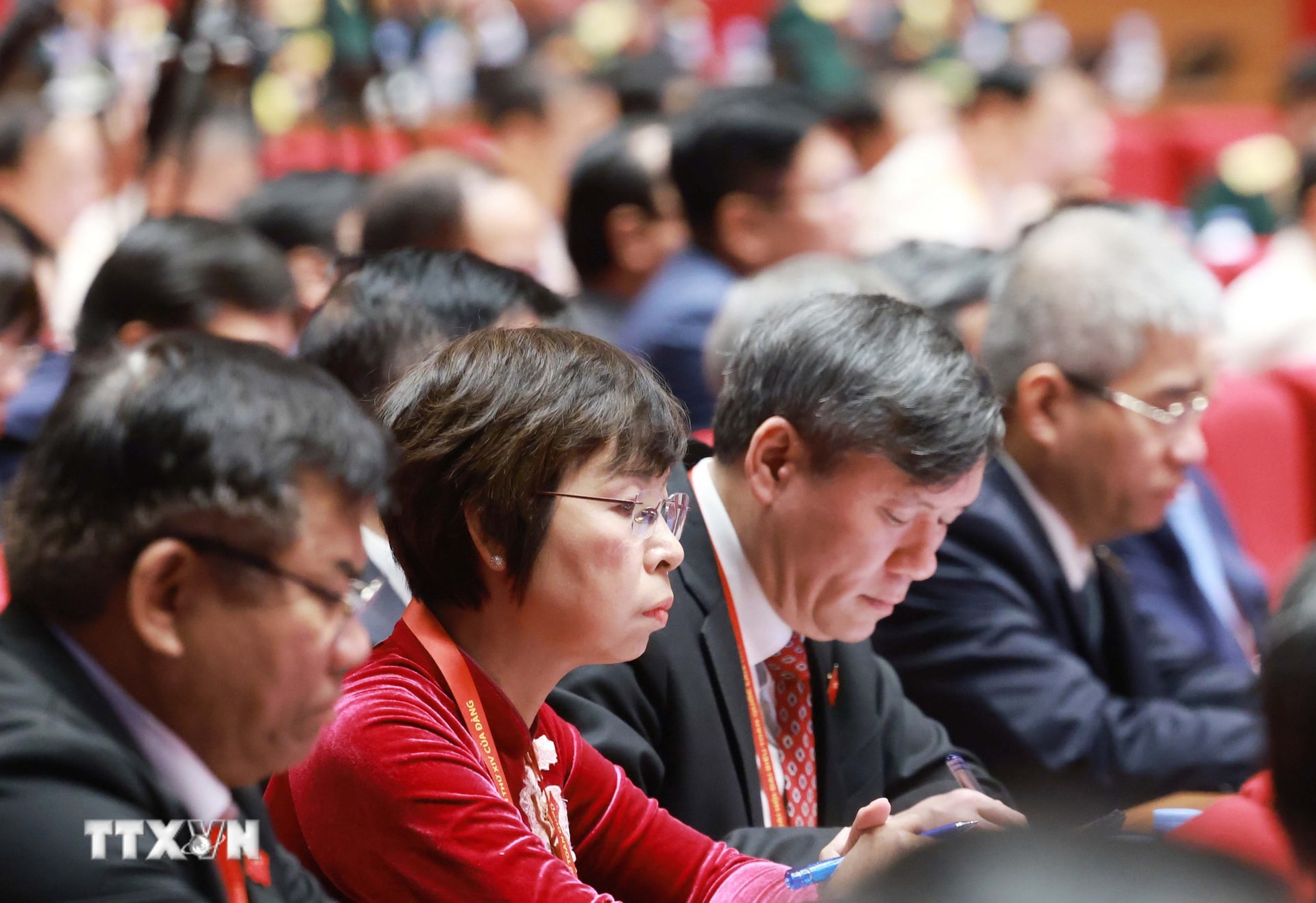 Một số hình ảnh về ngày làm việc thứ ba của Đại hội XIV của Đảng- Ảnh 18.