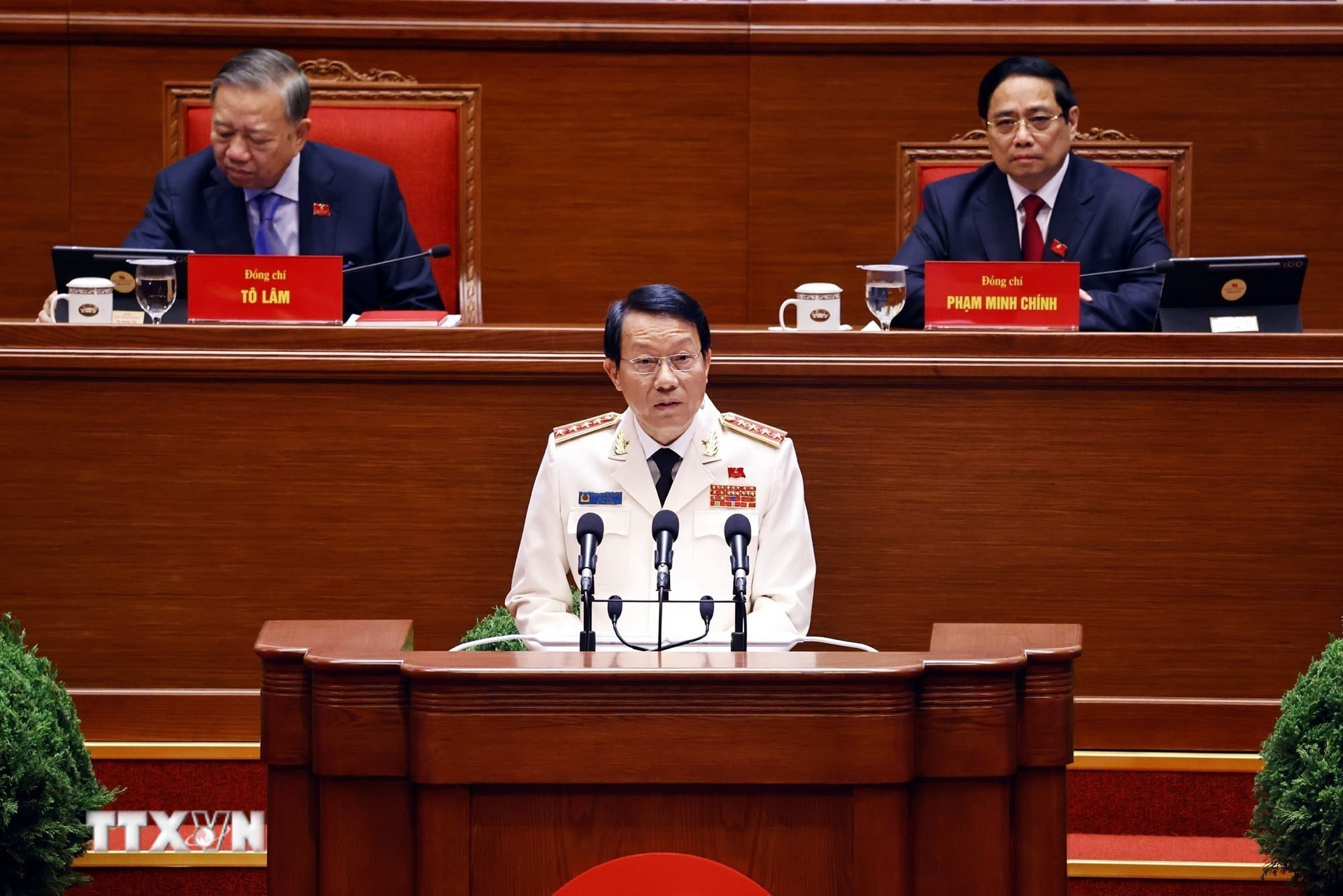 Một số hình ảnh về ngày làm việc thứ ba của Đại hội XIV của Đảng- Ảnh 22.