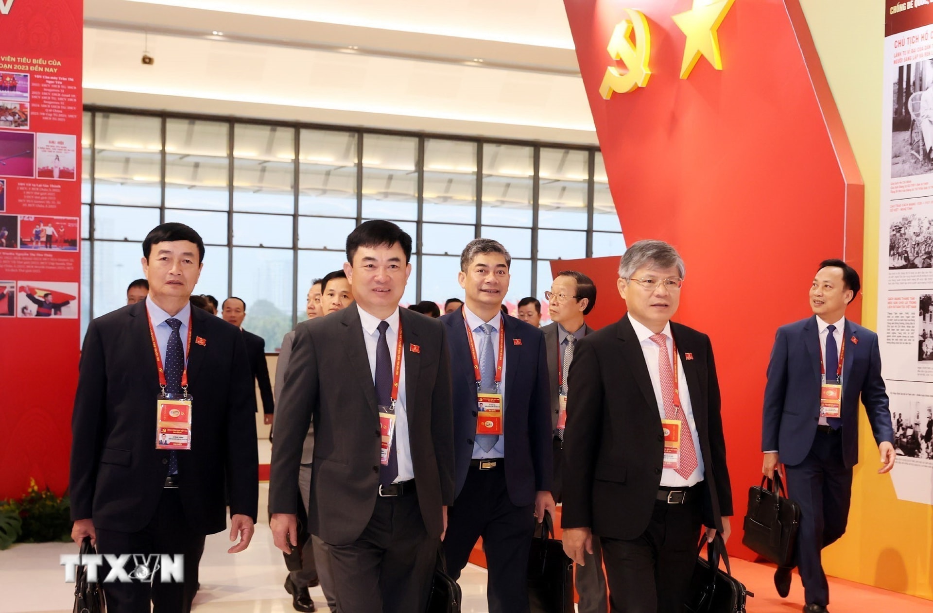 Một số hình ảnh về ngày làm việc thứ ba của Đại hội XIV của Đảng- Ảnh 7.