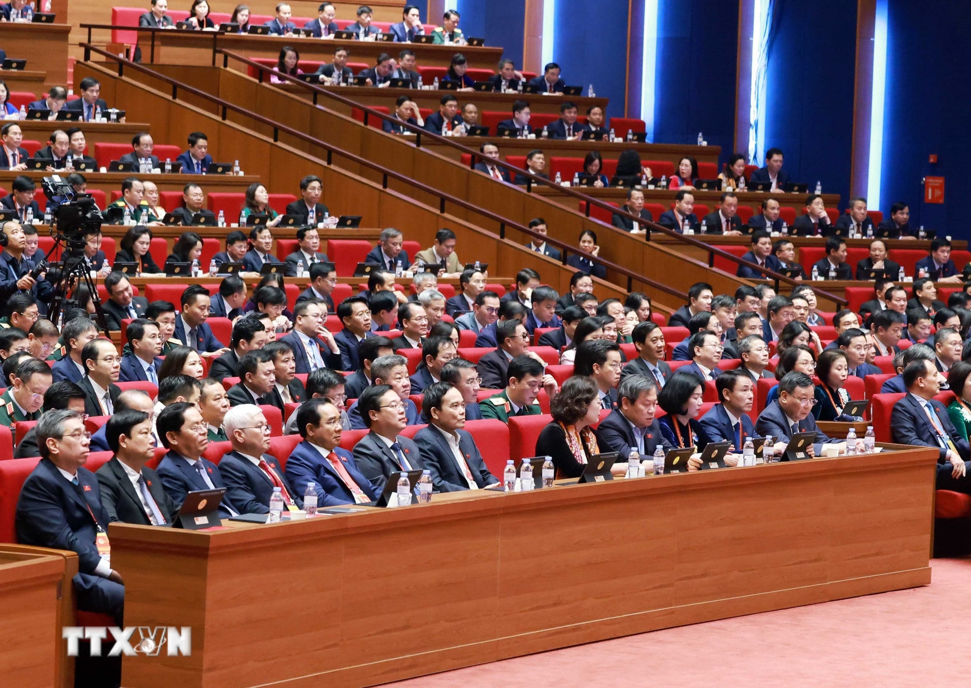 Một số hình ảnh về ngày làm việc thứ ba của Đại hội XIV của Đảng- Ảnh 17.