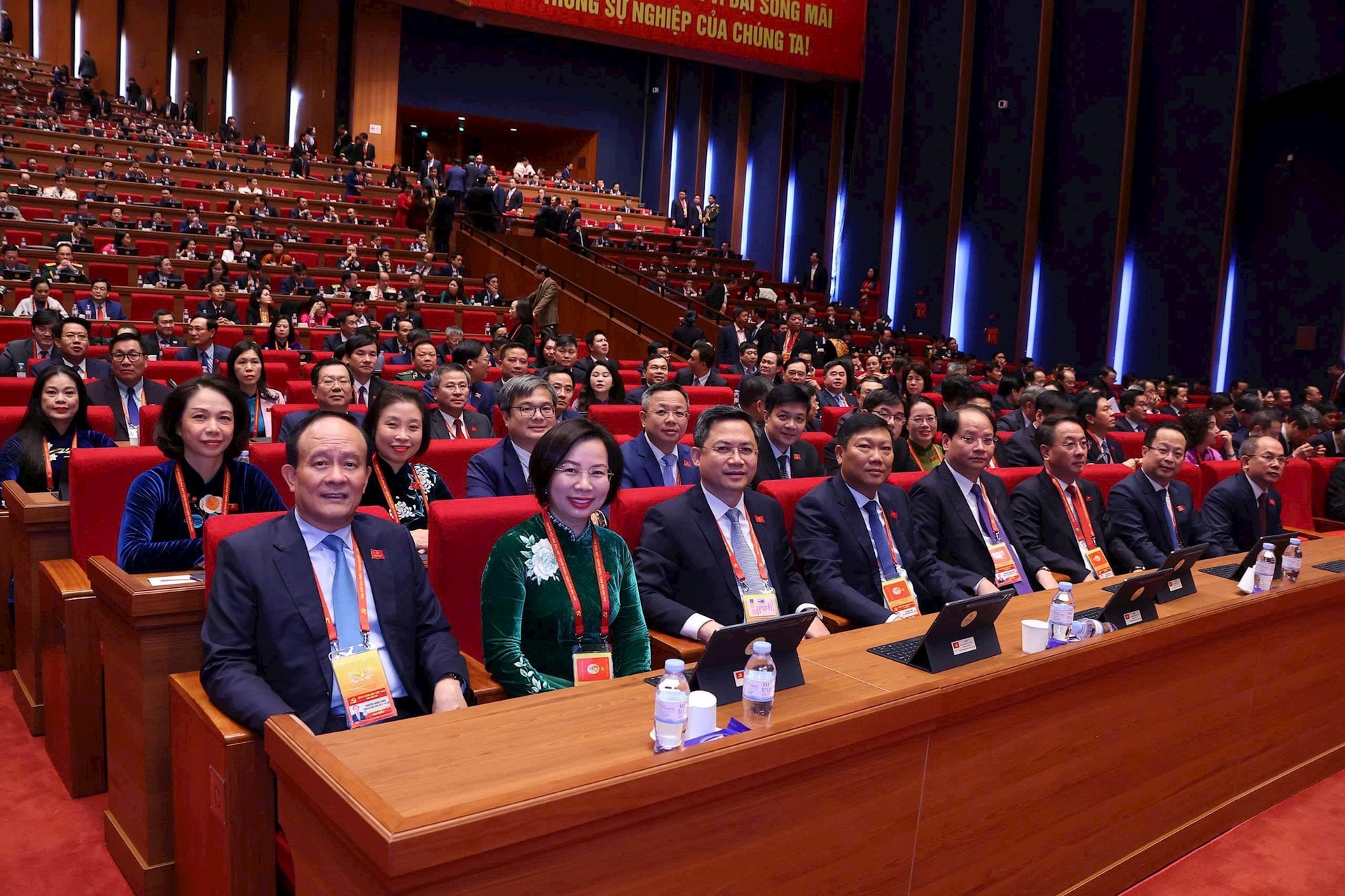 Đại hội XIV của Đảng tiến hành phiên thảo luận tại Hội trường- Ảnh 9.