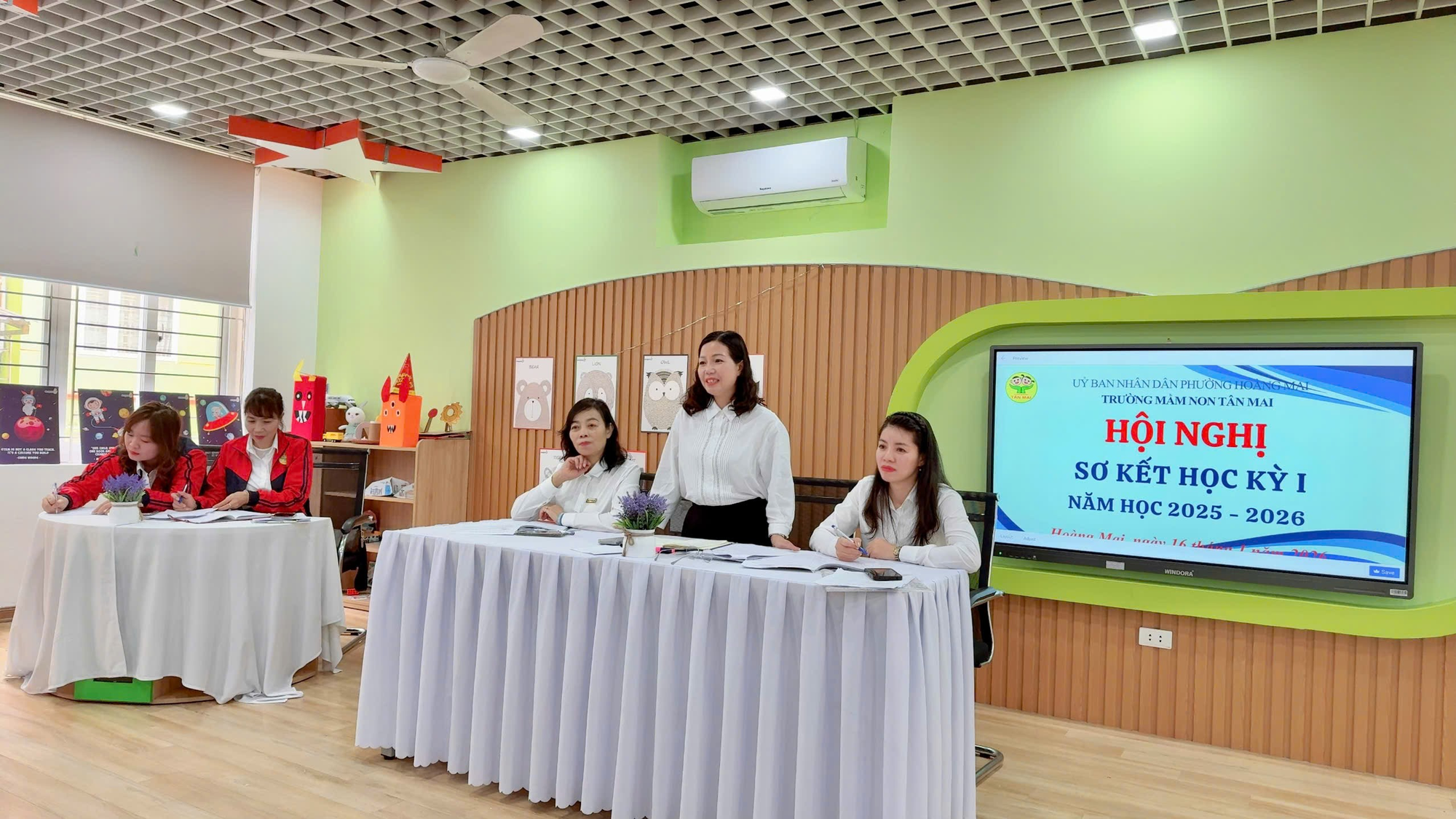 Trường mầm non Tân Mai tổ chức Hội nghị sơ kết học kỳ I năm học 2025 - 2026- Ảnh 1.