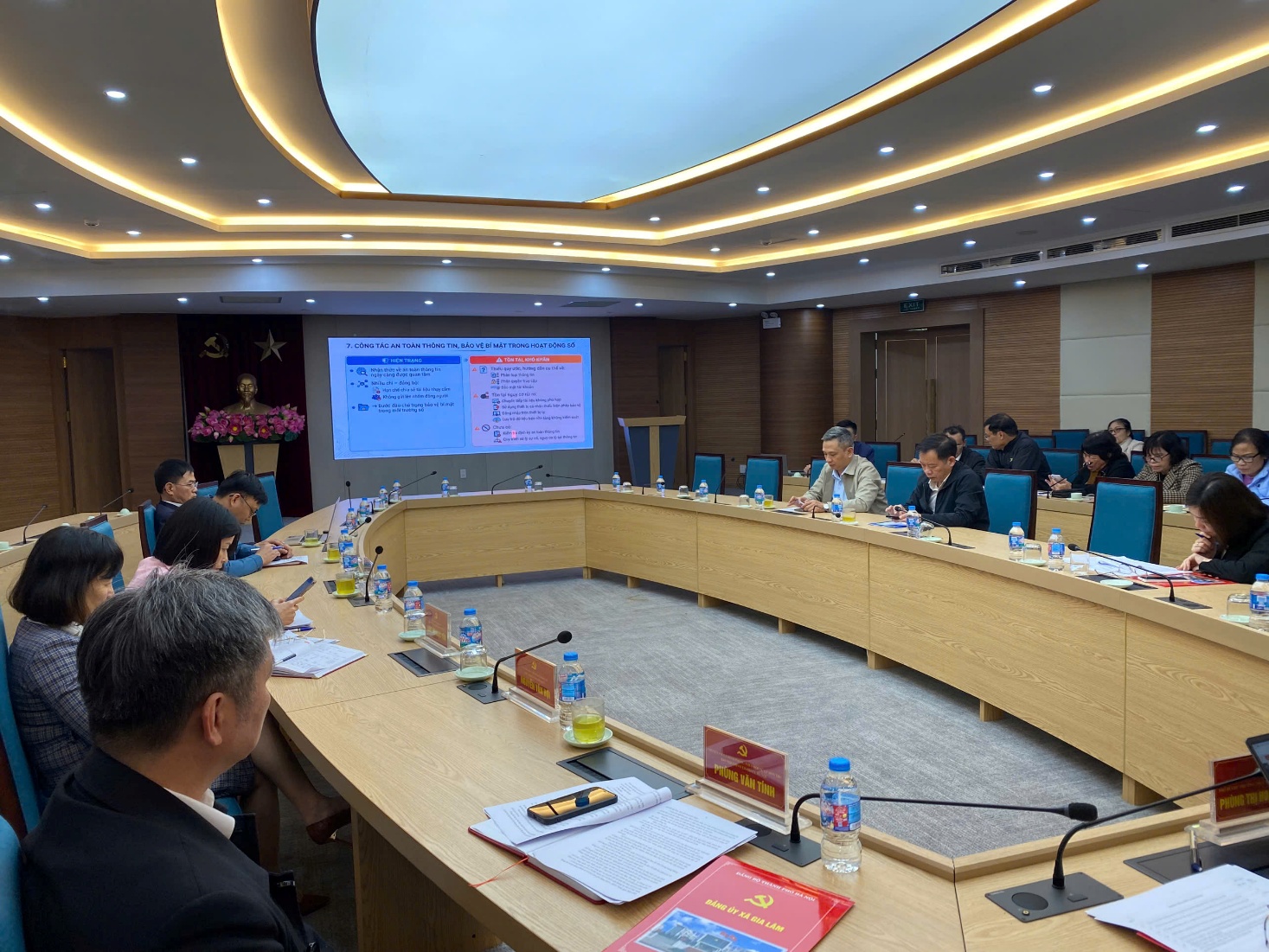 Đảng ủy xã Gia Lâm triển khai mô hình "Chi bộ - Đảng bộ số"- Ảnh 3.