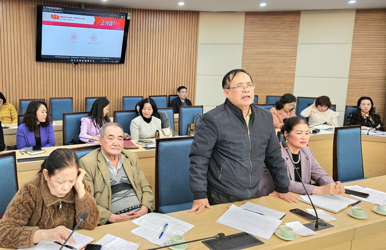 Đảng ủy xã Gia Lâm triển khai mô hình "Chi bộ - Đảng bộ số"- Ảnh 4.