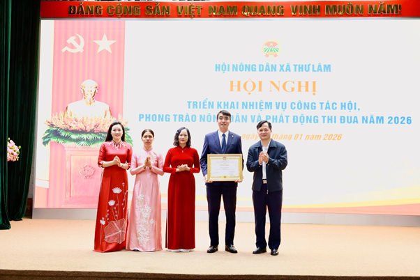 Xã Thư Lâm đẩy mạnh mô hình sản xuất nông nghiệp kinh tế cao- Ảnh 2.