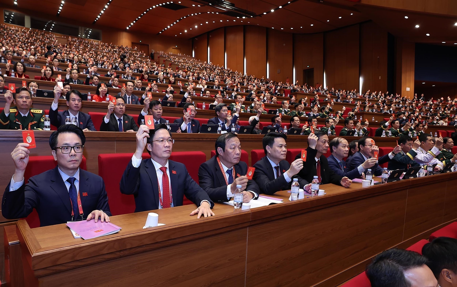 Hình ảnh bầu cử Ban Chấp hành Trung ương Đảng khóa XIV- Ảnh 19.