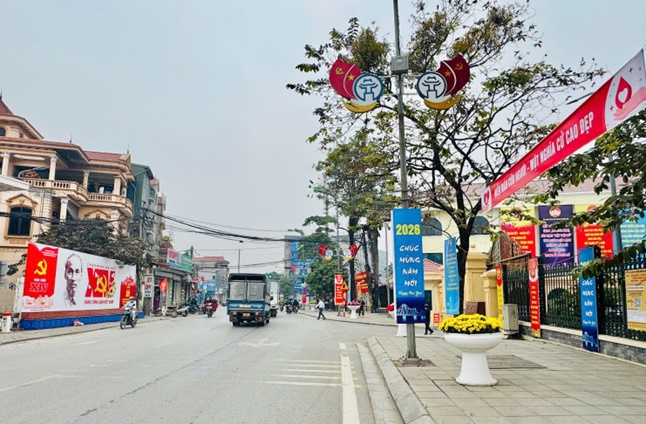 Không khí phấn khởi chào mừng Đại hội đại biểu toàn quốc lần thứ XIV của Đảng lan tỏa khắp các thôn, tổ dân phố trên địa bàn xã Hoài Đức- Ảnh 3.