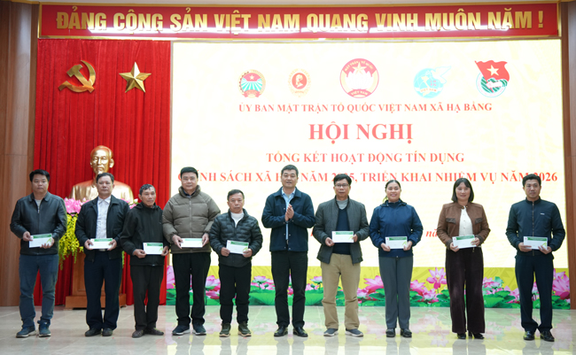 UB MTTQ Việt Nam xã Hạ Bằng tổng kết hoạt động tín dụng chính sách năm 2025- Ảnh 7.