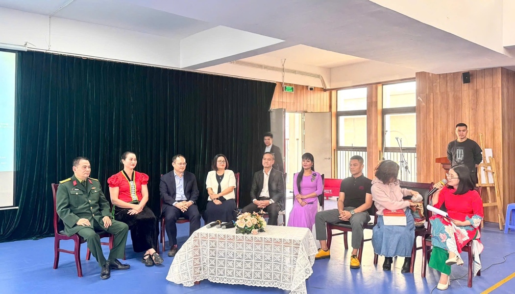 "MỖI ƯỚC MƠ ĐỀU CẦN MỘT ĐIỂM TỰA ĐỂ BẮT ĐẦU HÀNH TRÌNH” - Ảnh 3.