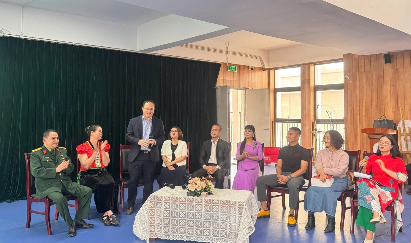 "MỖI ƯỚC MƠ ĐỀU CẦN MỘT ĐIỂM TỰA ĐỂ BẮT ĐẦU HÀNH TRÌNH” - Ảnh 8.