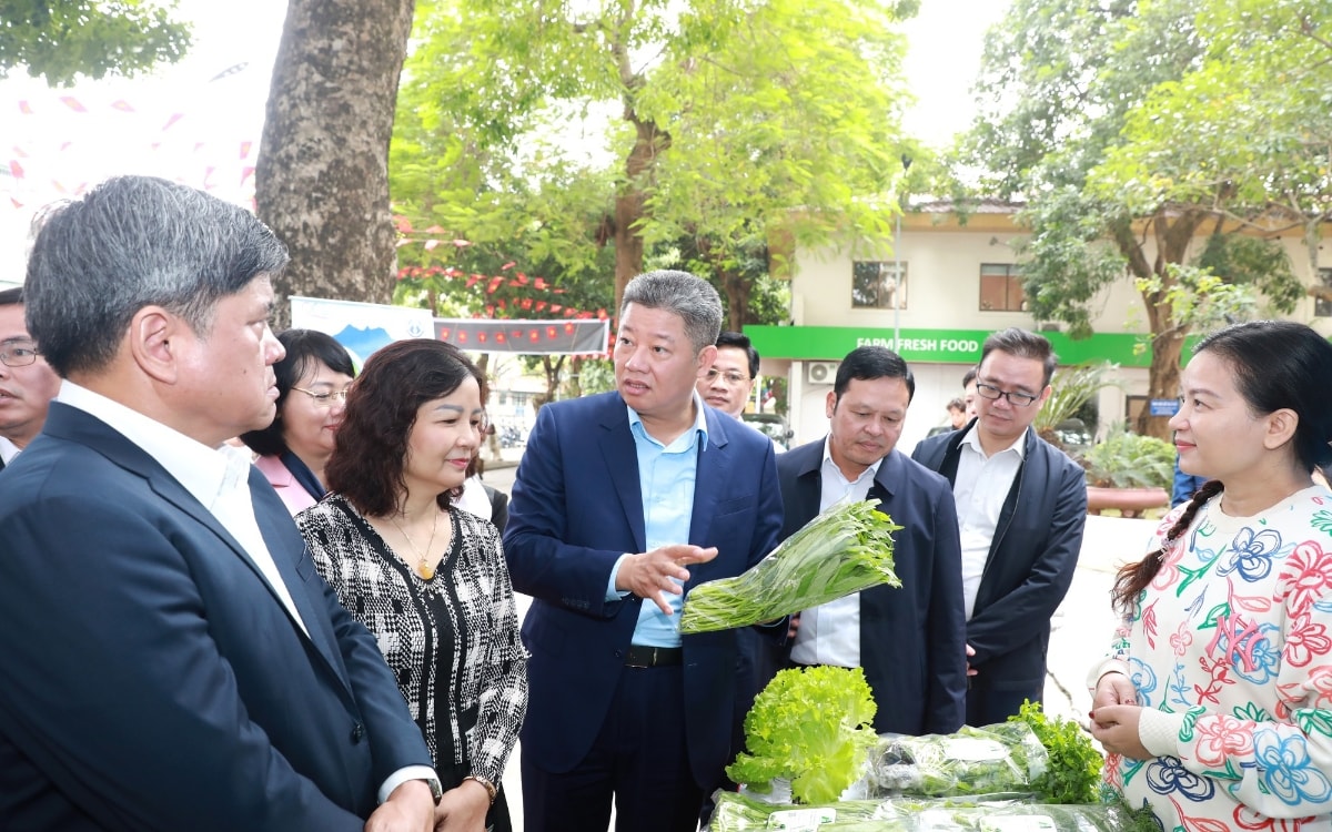 Hà Nội tăng cường số hóa, quan chặt chuỗi cung ứng nông sản- Ảnh 1.