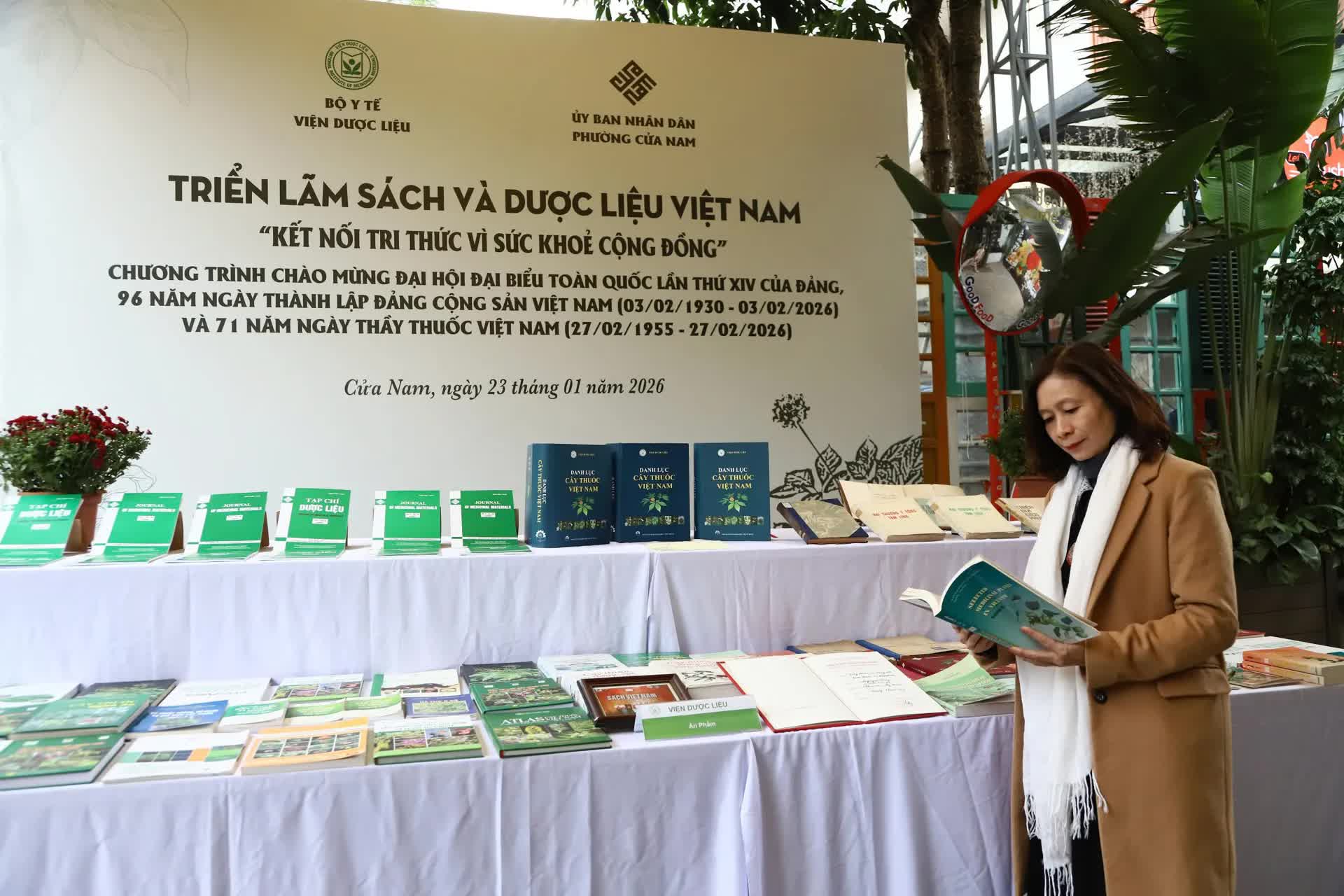 Phường Cửa Nam phát huy giá trị của y học cổ truyền trong chăm sóc và bảo vệ sức khỏe nhân dân- Ảnh 4.