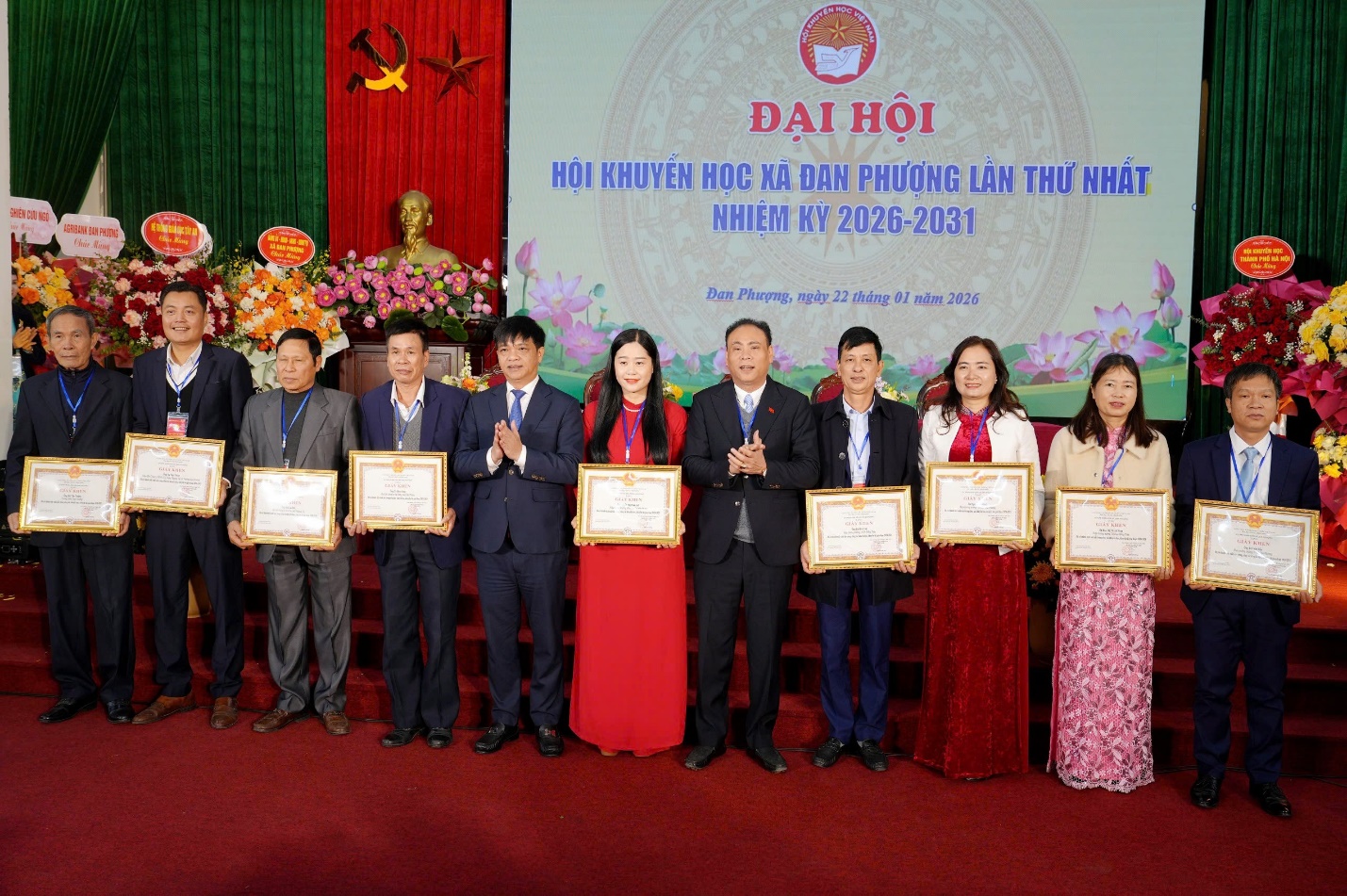 Xã Đan Phượng đẩy mạnh phong trào khuyến học, khuyến tài, xây dựng xã hội học tập.- Ảnh 4.