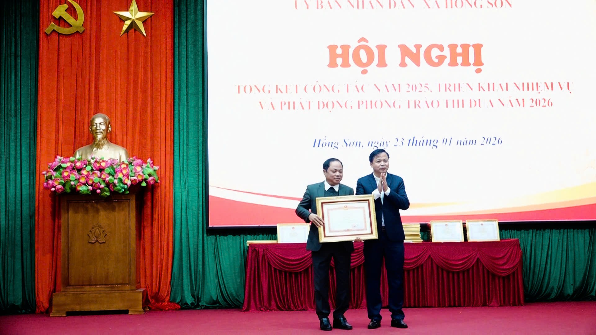 Dấu ấn từ các phong trào thi đua trong hành trình xây dựng quê hương Hồng Sơn bước vào Kỷ nguyên mới- Ảnh 2.