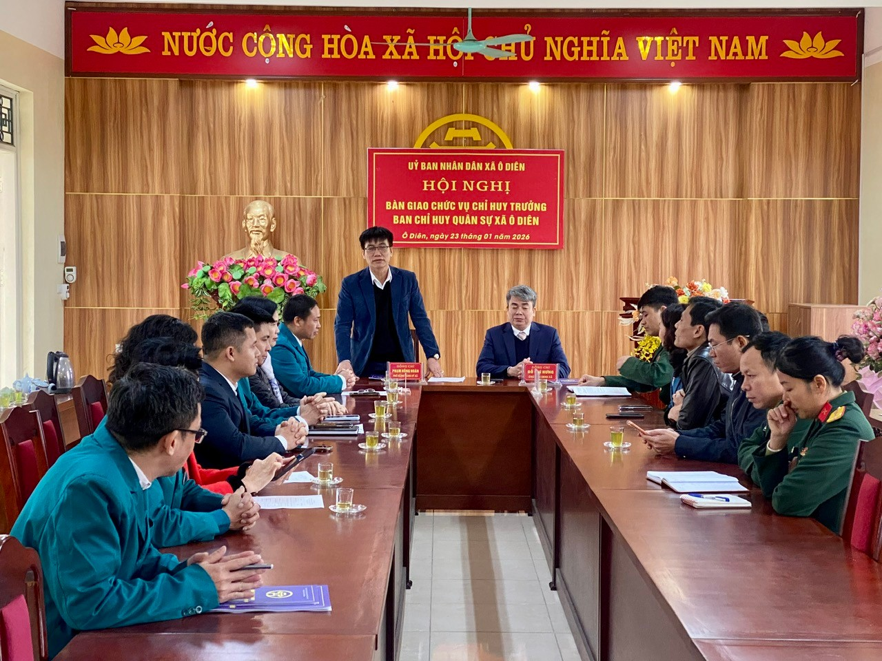 Bàn giao nhiệm vụ Chỉ huy trưởng Ban Chỉ huy Quân sự xã- Ảnh 3.